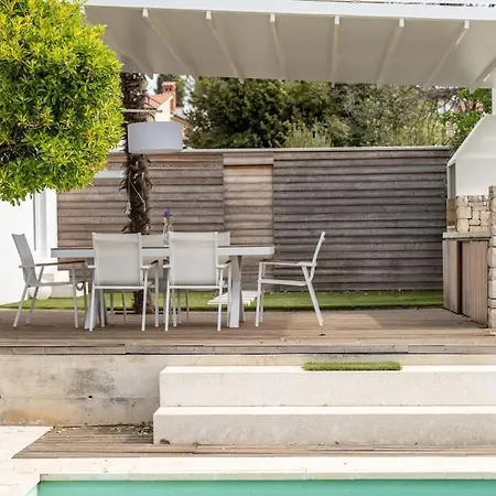 Sad - Prelijepa Kuca U Srcu Medulina