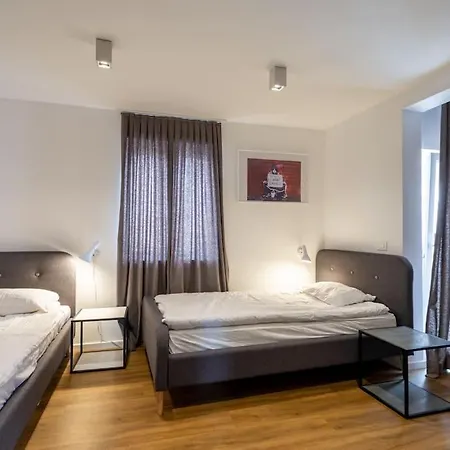 Sad - Prelijepa Kuca U Srcu Medulina * Medulin