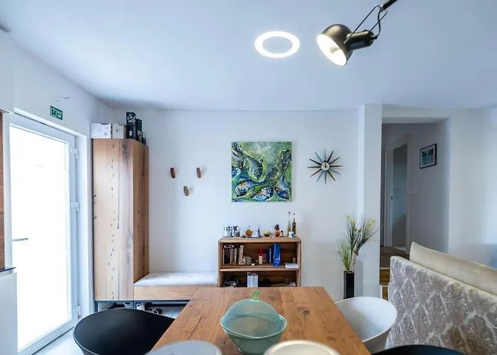 Sad - Prelijepa Kuca U Srcu Medulina Vikendica Medulin